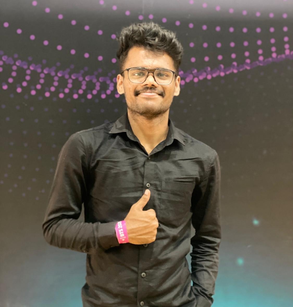 Akhilesh R Benni Headshot